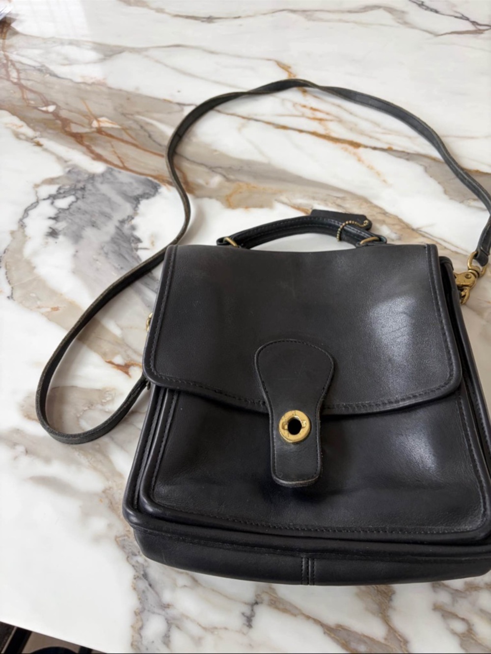 Vintage Coach Willis Bag Black Leather Turnlock Crossbody Bag with Top Handle - Picture 2 of 8